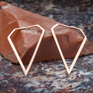 Diamond Shaped Steel Hangers