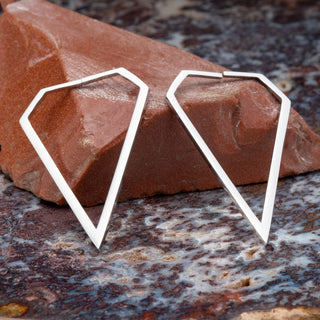 Diamond Shaped Steel Hangers